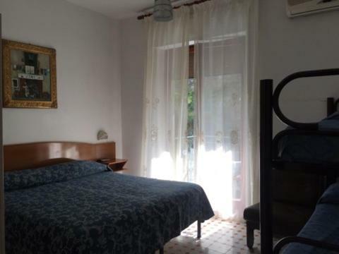 Hotel Cavour Σορέντο Εξωτερικό φωτογραφία